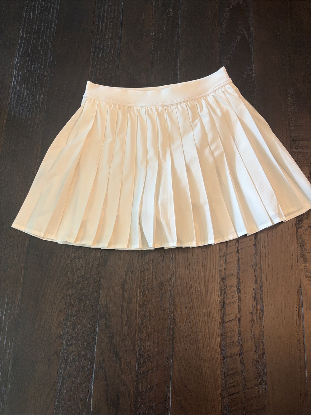 Lululemon high rise pleated tennis skirt